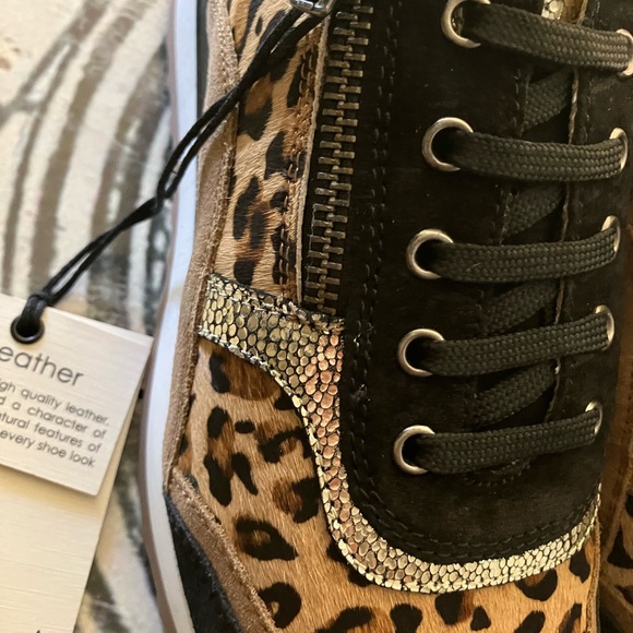 MYRA VELOCITY SNEAKERS NWT - Picture 10 of 13